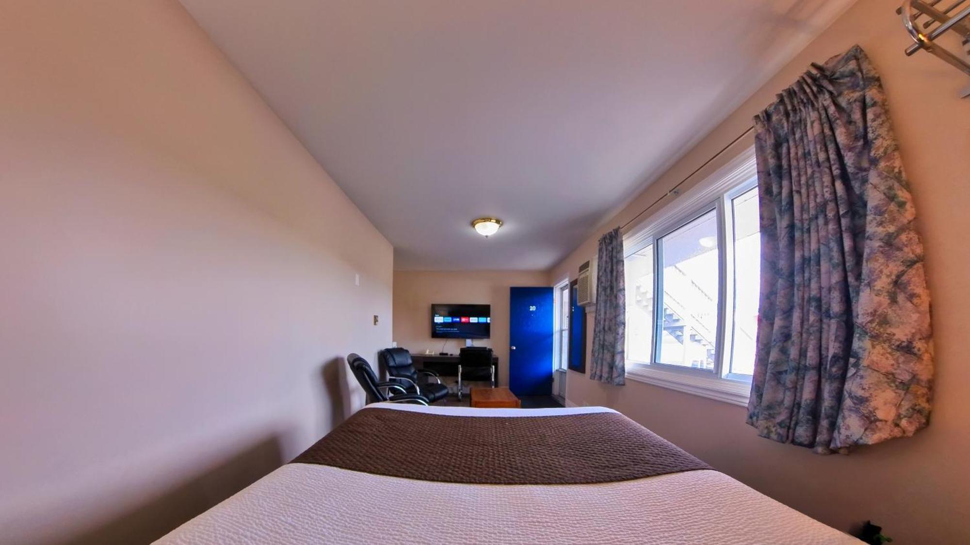 Maple Leaf Inn & Suites Kincardine Εξωτερικό φωτογραφία