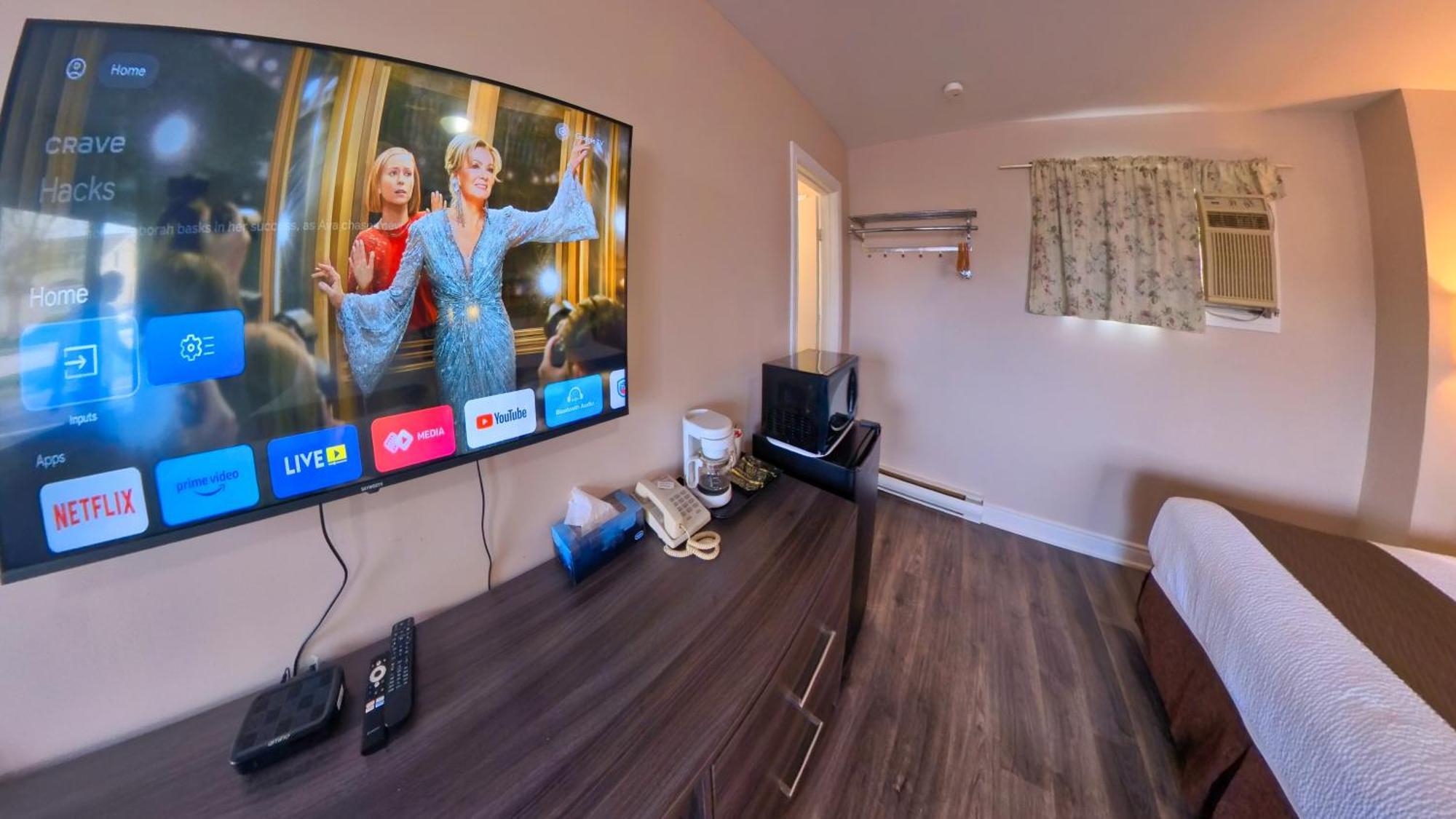 Maple Leaf Inn & Suites Kincardine Εξωτερικό φωτογραφία