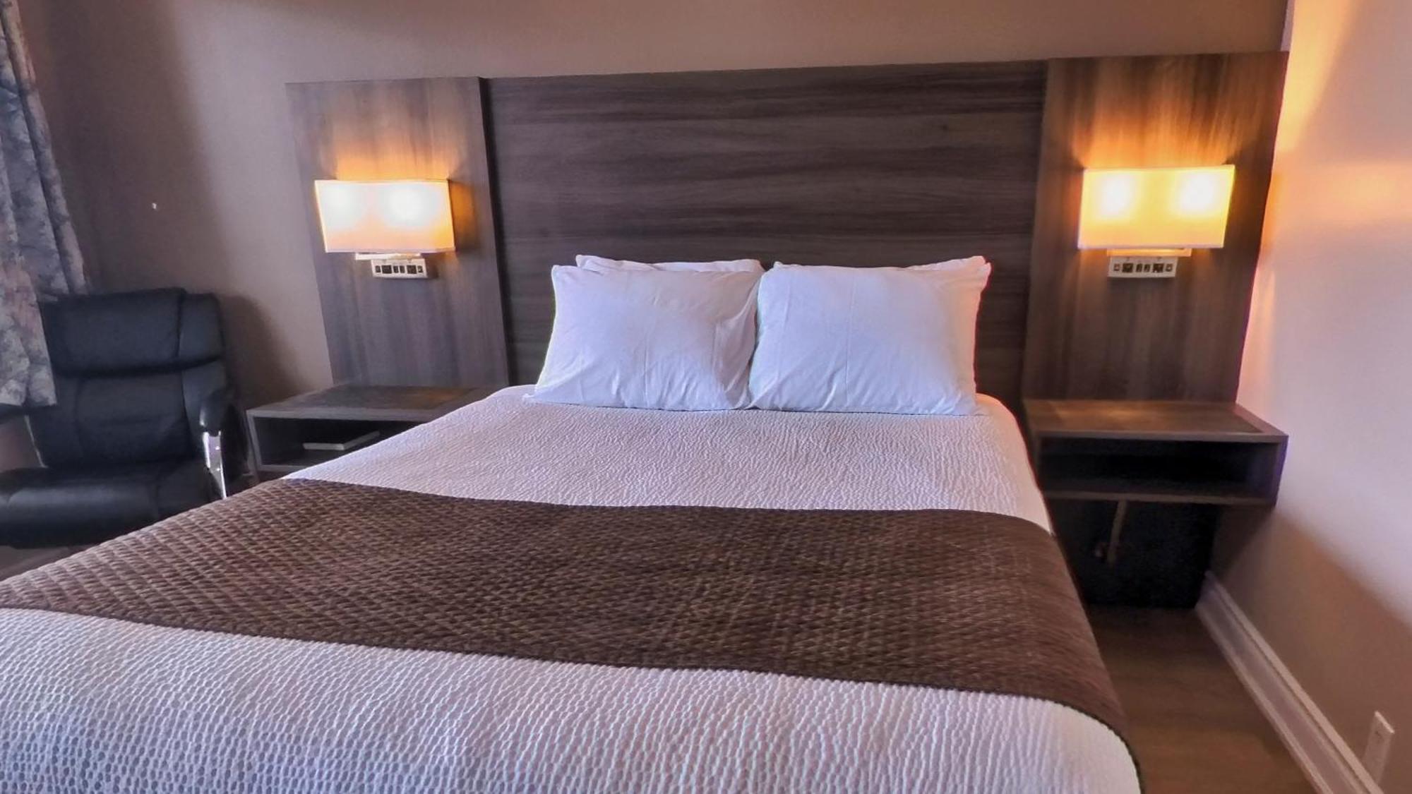 Maple Leaf Inn & Suites Kincardine Εξωτερικό φωτογραφία