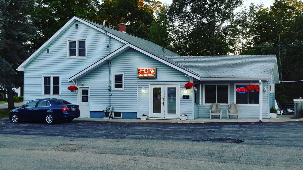 Maple Leaf Inn & Suites Kincardine Εξωτερικό φωτογραφία